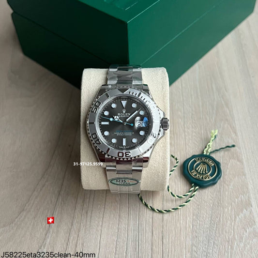 Rolex Yacht-Master - 40mm / Clean