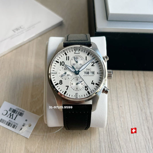 IWC Aviador - 44mm