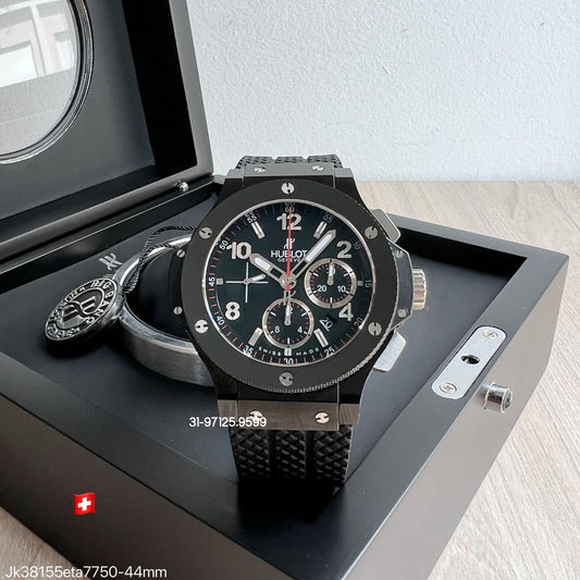 Hublot Big Bang - 44mm