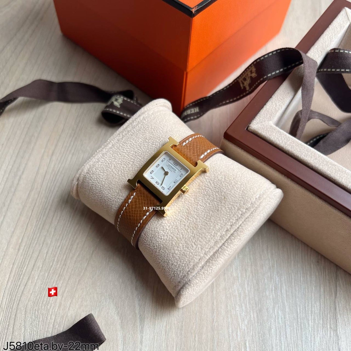 Hermes - Dourado pequeno