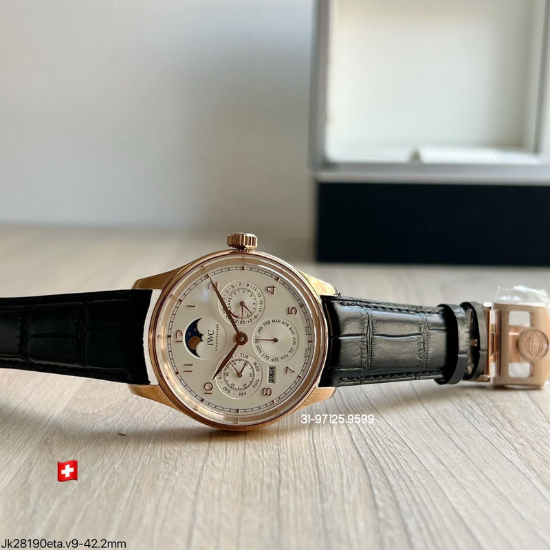 IWC - 44mm