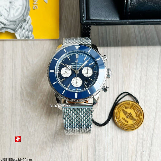 Breitling Superocean - 44mm