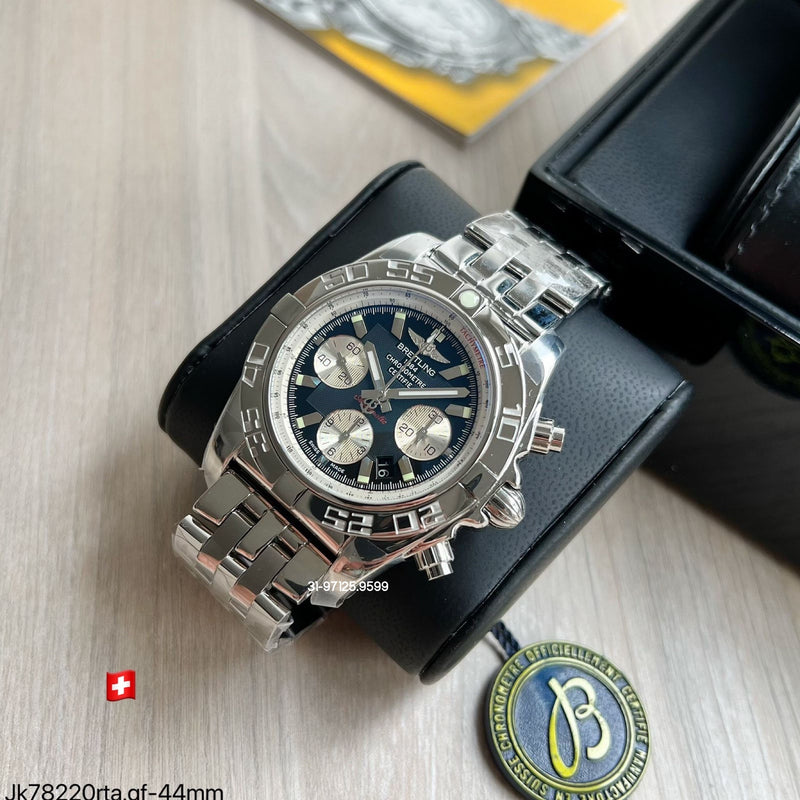 Breitling - 44mm