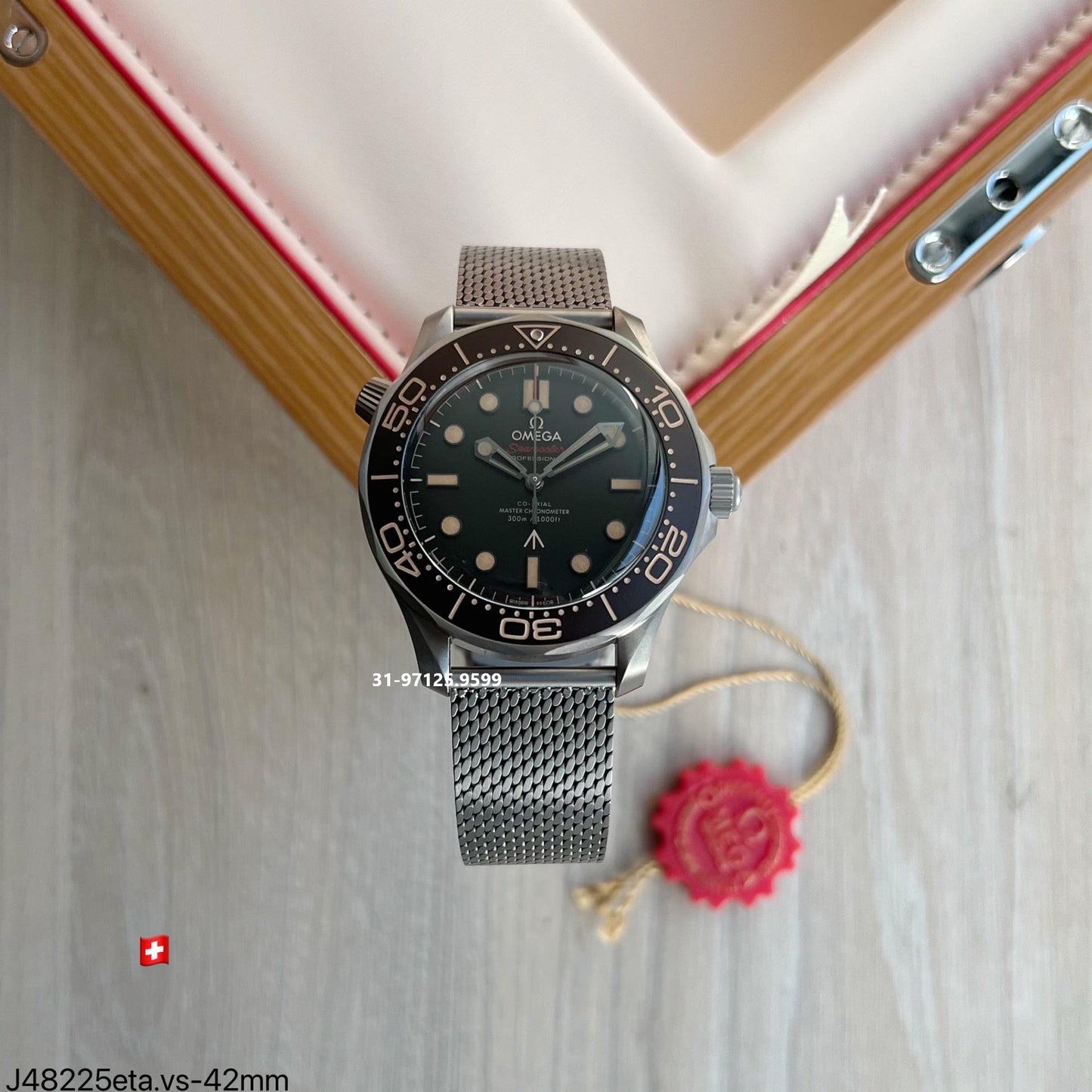 Omega / com 2 pulseiras