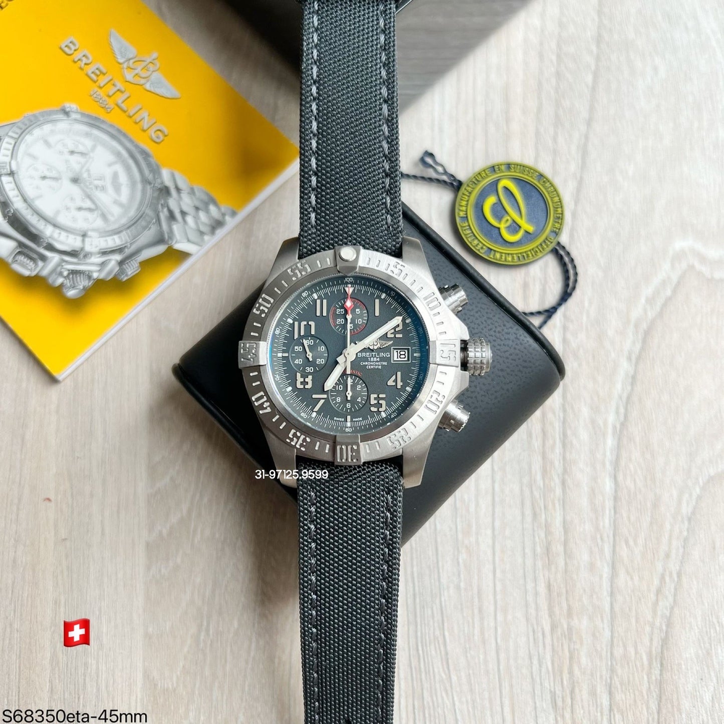 Breitling Avenger - 45mm