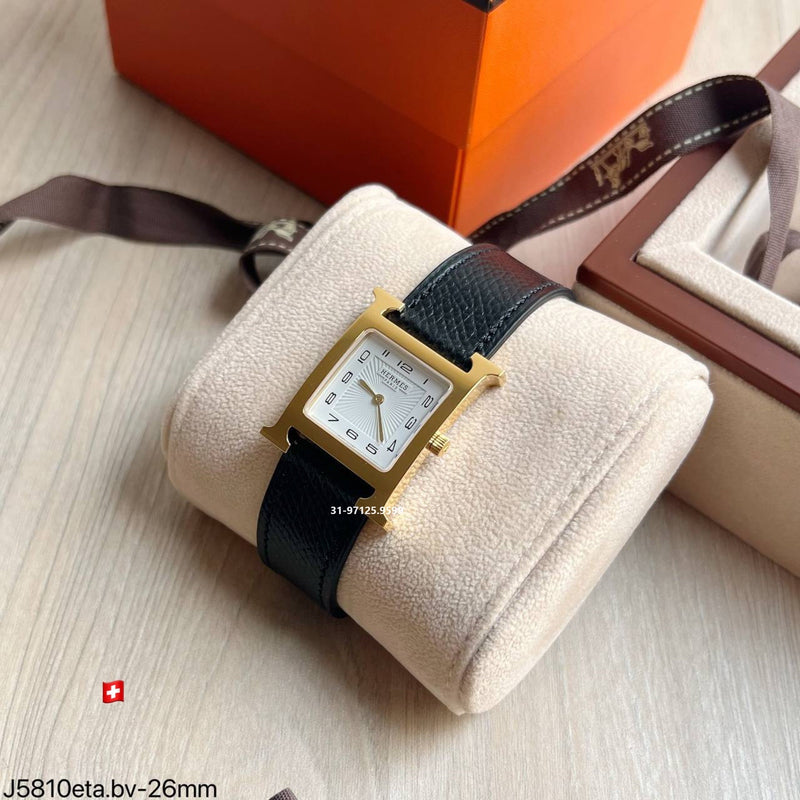 Hermes - Dourado