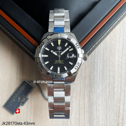Tag Heuer Aquaracer - 43mm