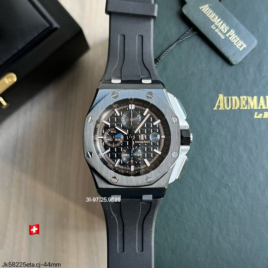 Audemars Piguet - 44mm
