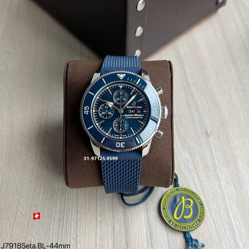 Breitling - 44mm