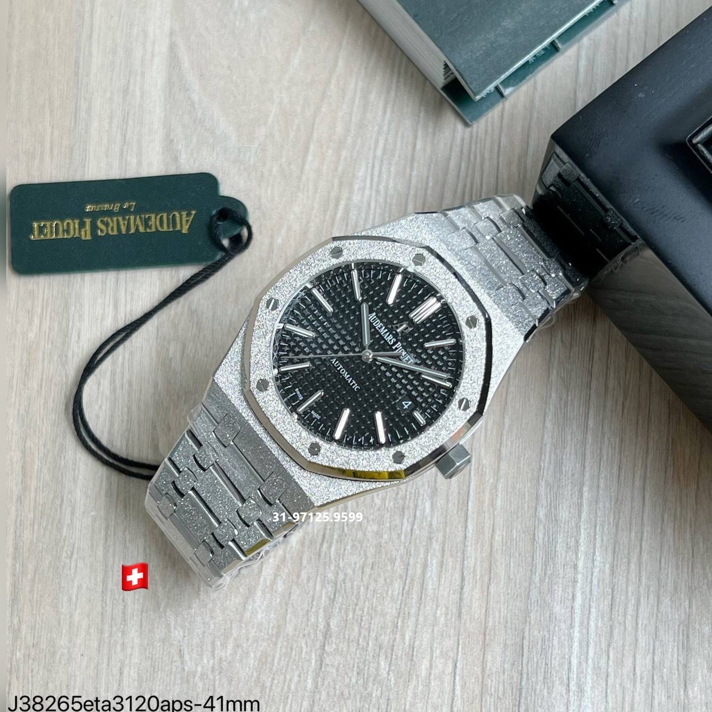 Audemars Piguet - 41mm