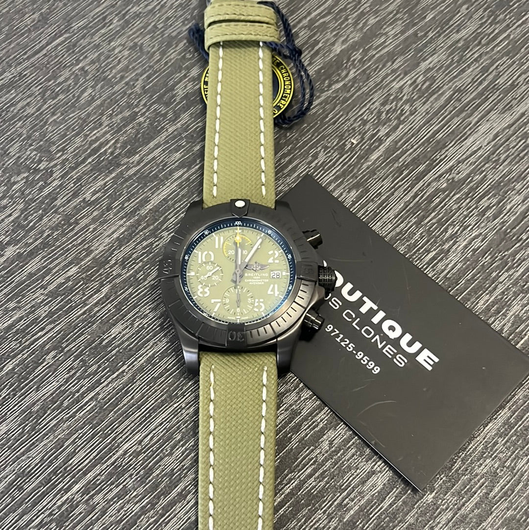 Breitling Avenger 45mm