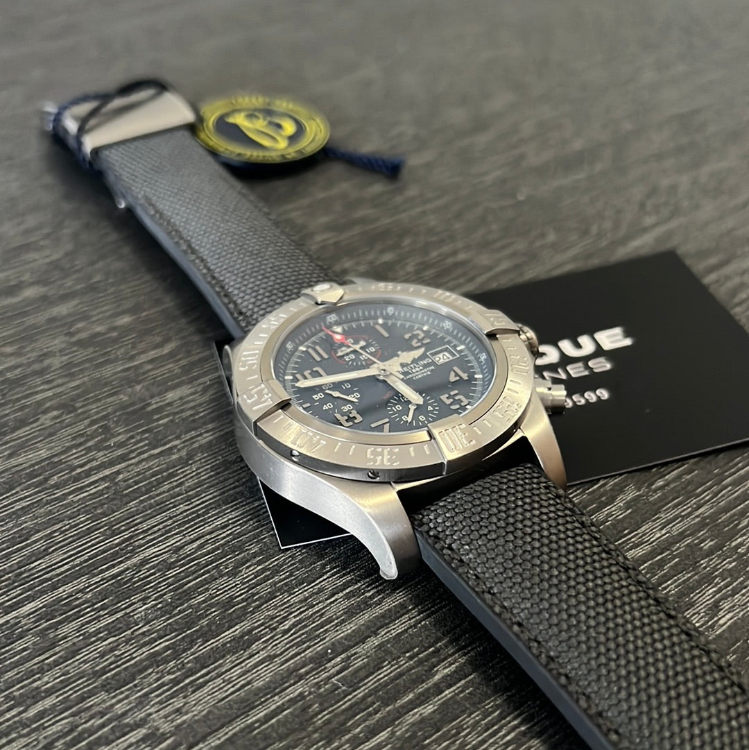 Breitling Avenger 45mm