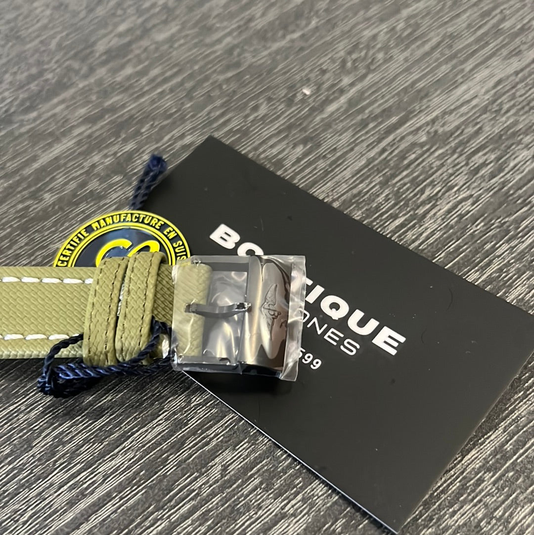 Breitling Avenger 45mm