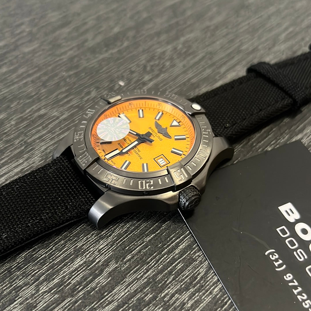 Breitling Blackbird 43mm