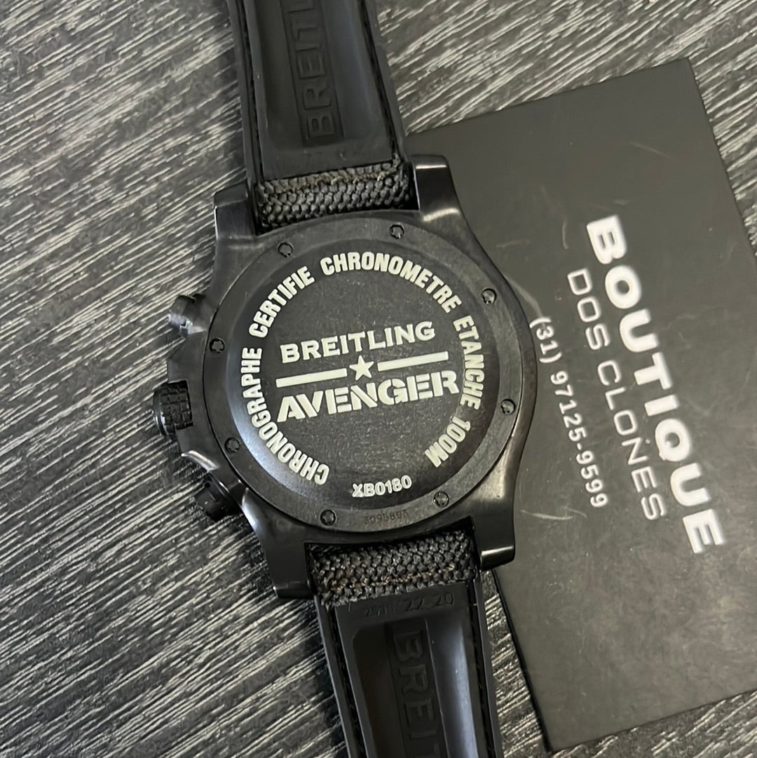 Breitling Avenger 44mm