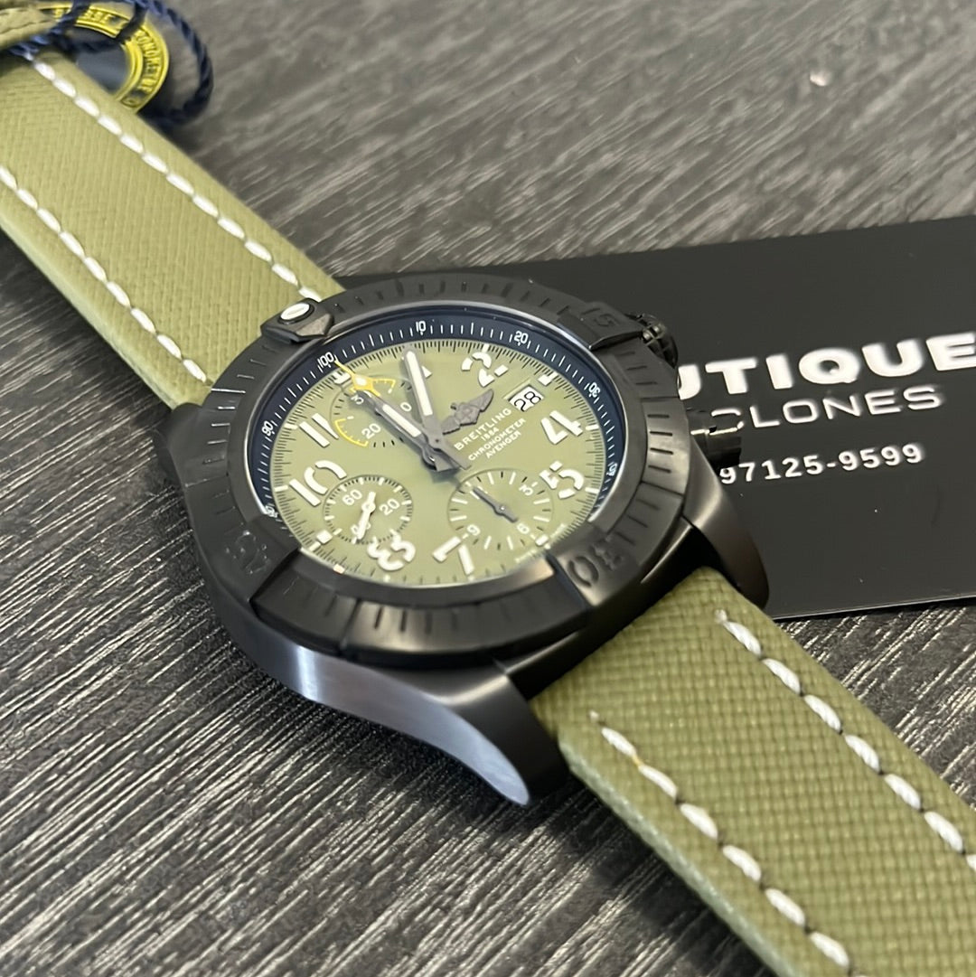 Breitling Avenger 45mm