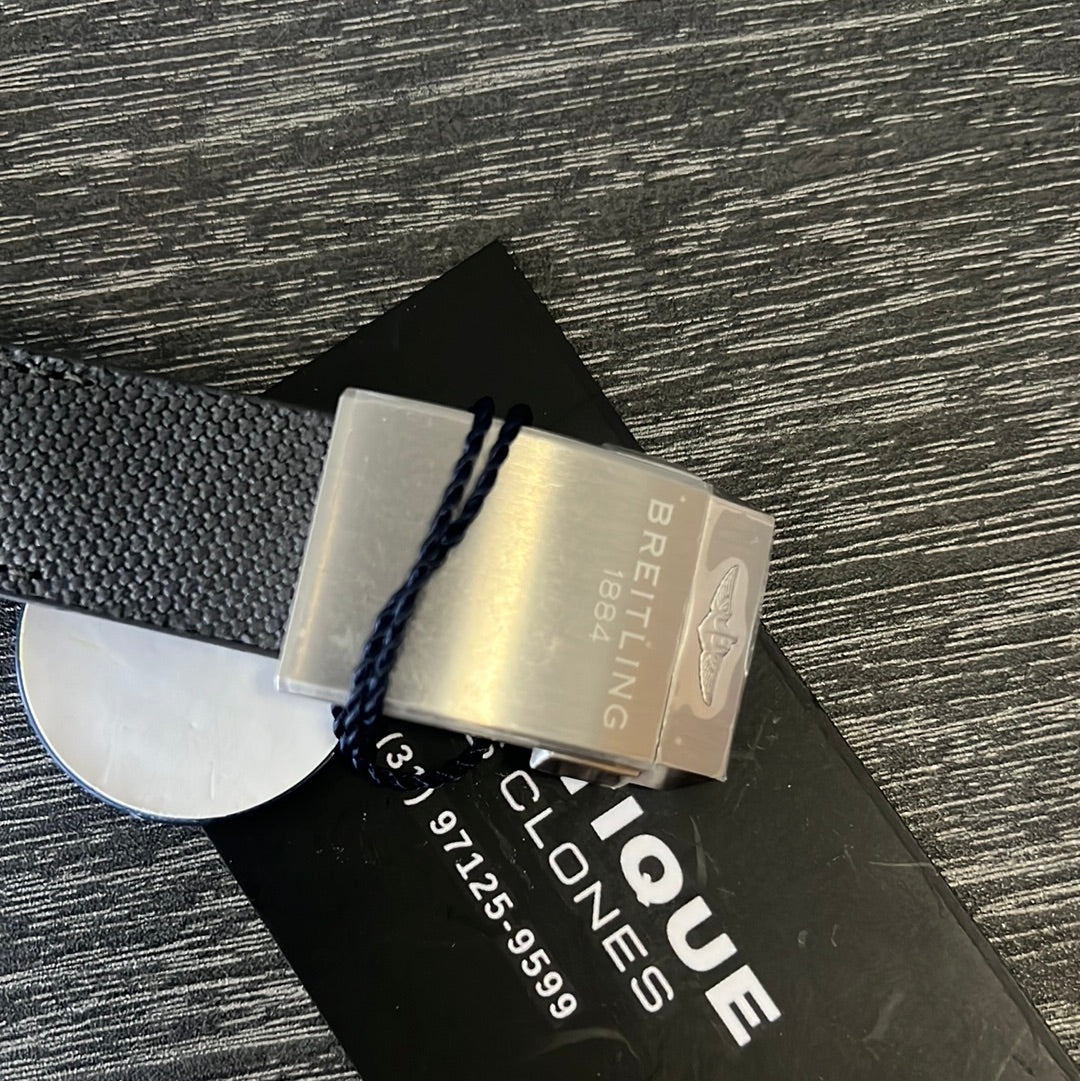 Breitling Avenger 45mm