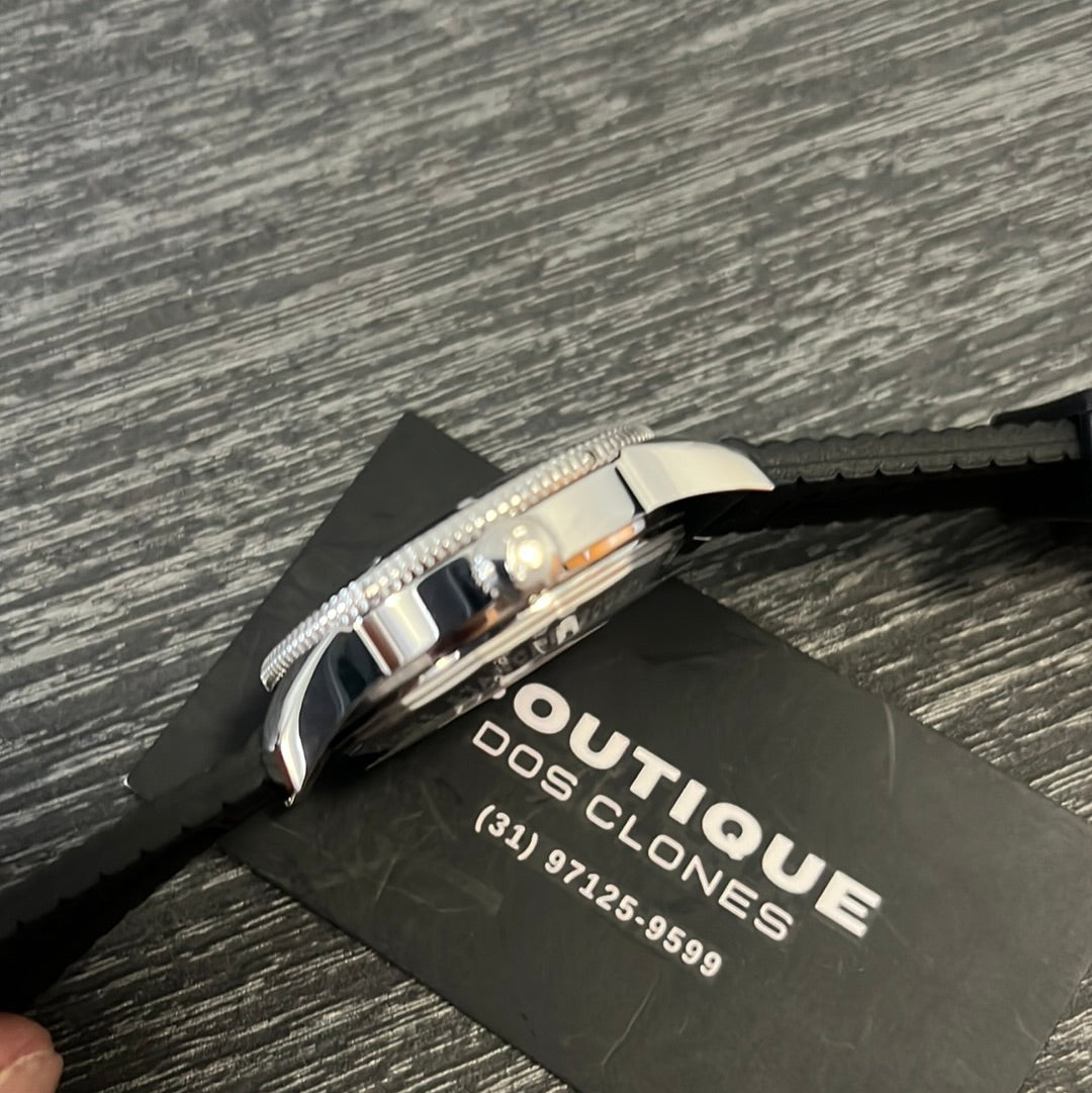 Breitling Superocean 42mm