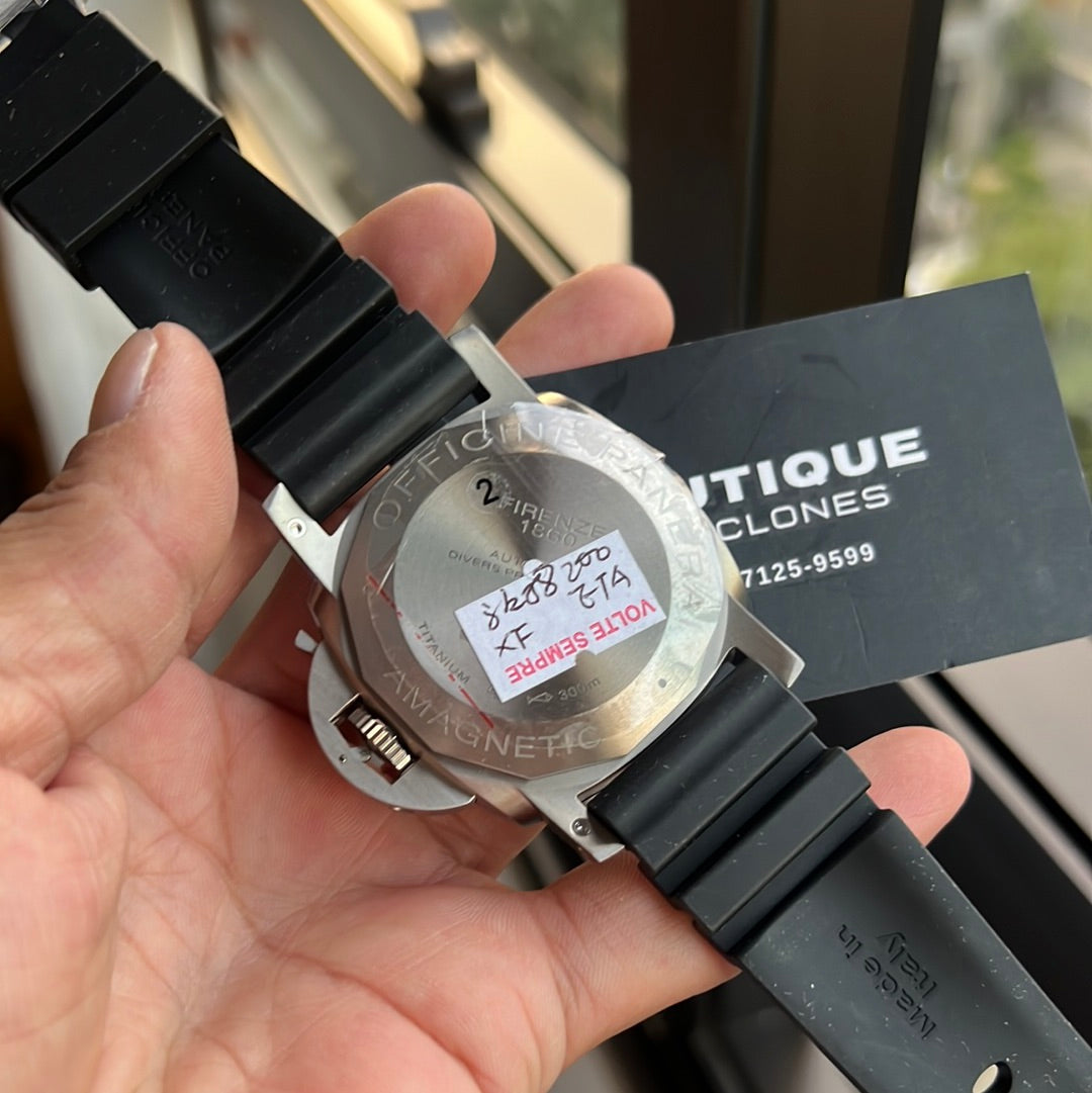 Panerai Submersible - PAM 389