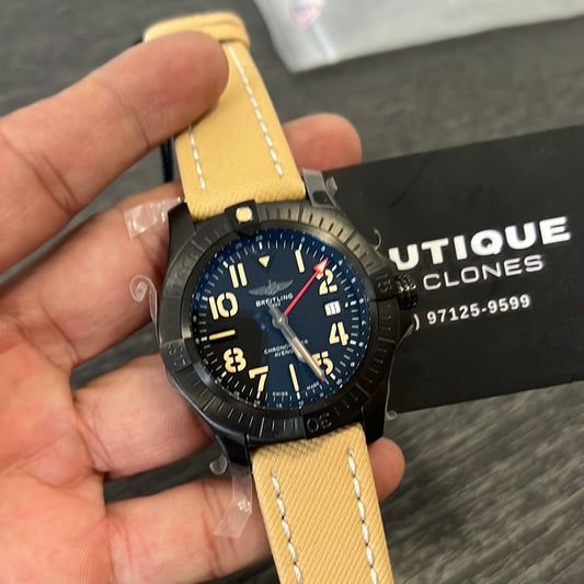 Breitling Avenger 44mm