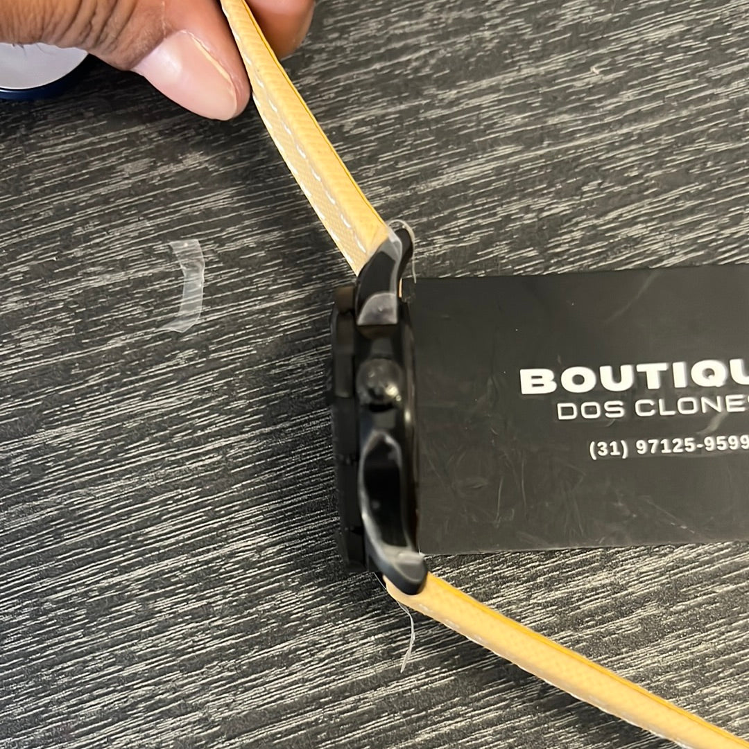 Breitling Avenger 44mm