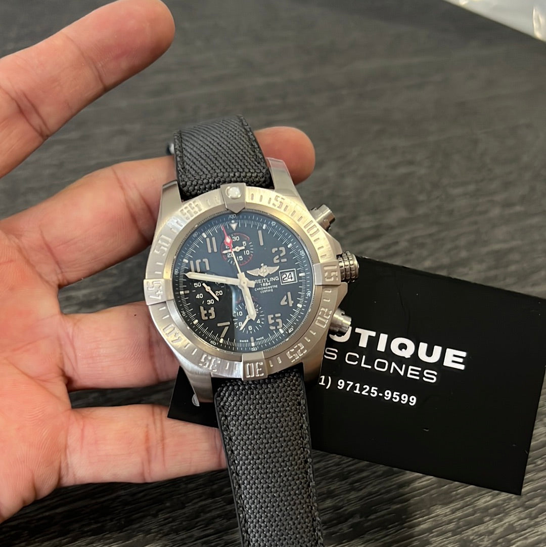 Breitling Avenger 45mm