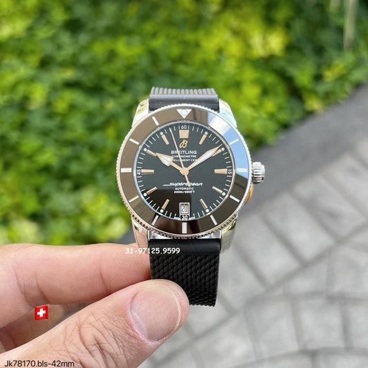 Breitling Superocean 42mm